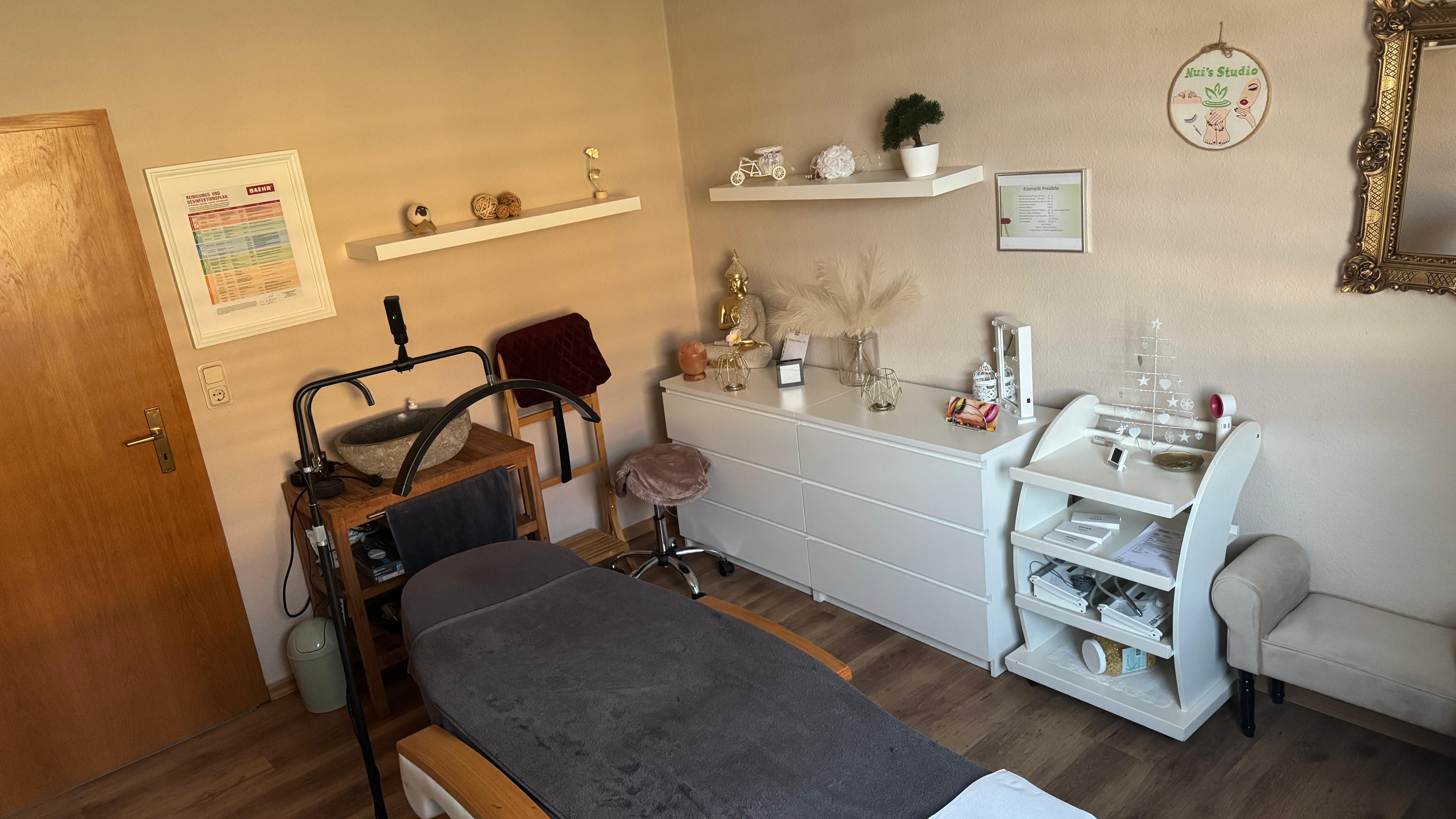 Kosmetikraum im Nui's Studio
